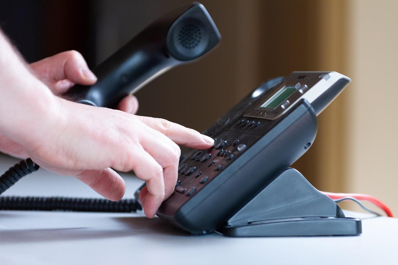 Lenkje til artikkel: Informasjon om telefonnummer til avdelingsleiar på Vanylven helse- og omsorgssenter